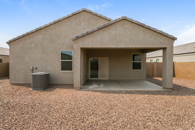 1,900/Mo, 5161 E Wallace Way San Tan Valley, AZ 85143 Rear View