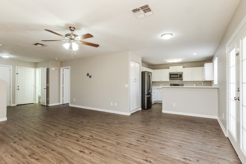 1,895/Mo, 12118 N 127th Dr El Mirage, AZ 85335 Misc View 2