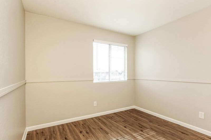 1,895/Mo, 12118 N 127th Dr El Mirage, AZ 85335 Misc View 8