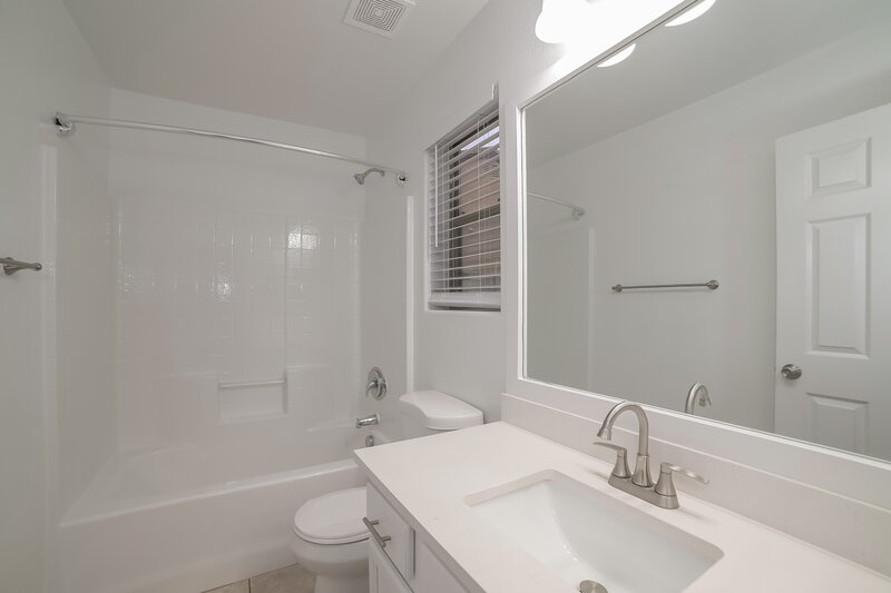 1,965/Mo, 7409 S 37th Gln Phoenix, AZ 85041 Misc View 6