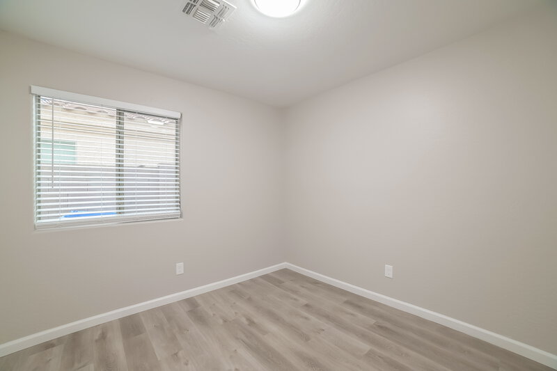 1,965/Mo, 7409 S 37th Gln Phoenix, AZ 85041 Misc View 9