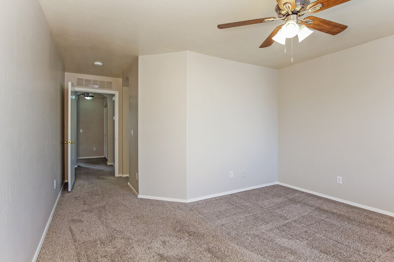 1,905/Mo, 11374 W Pima St Avondale, AZ 85323 Main Bedroom View 2