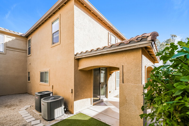 2,335/Mo, 21123 E Tierra Grande Dr Queen Creek, AZ 85142 Rear View