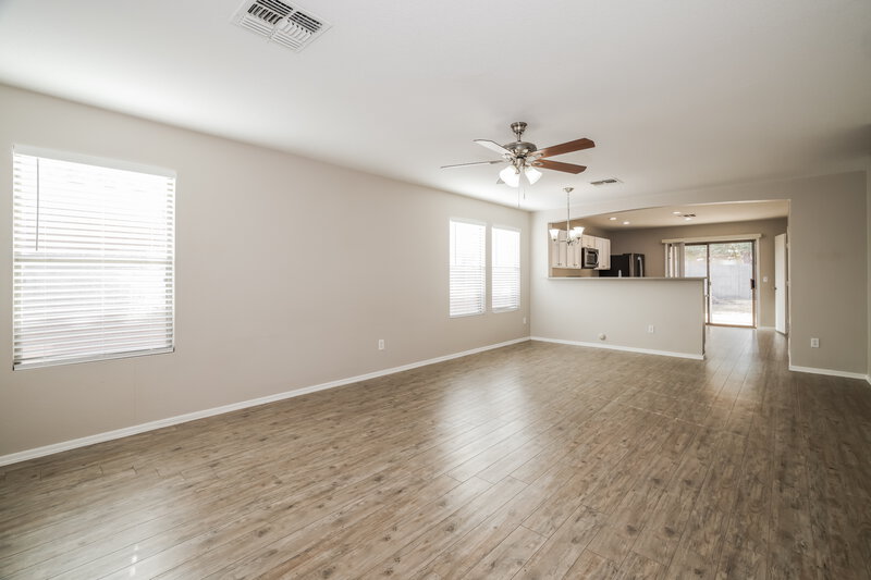 1,815/Mo, 2879 W Five Mile Peak Dr Queen Creek, AZ 85142 Living Room View