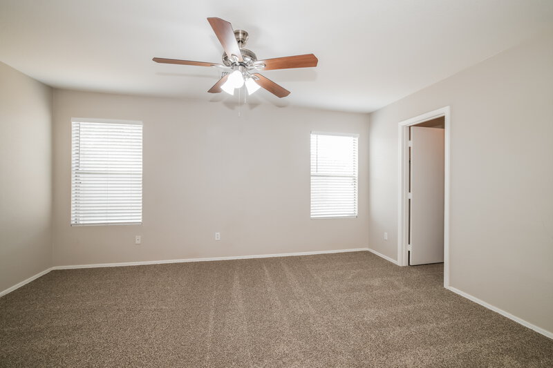 1,815/Mo, 2879 W Five Mile Peak Dr Queen Creek, AZ 85142 Main Bedroom View 2