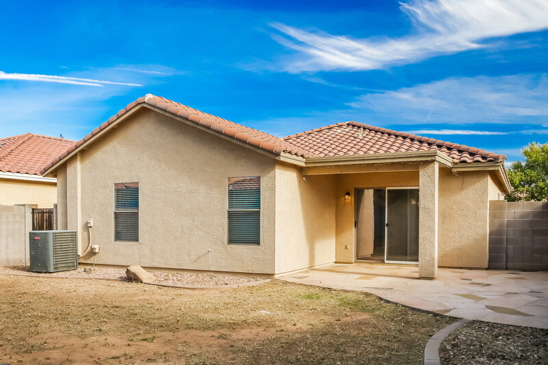 1,815/Mo, 2879 W Five Mile Peak Dr Queen Creek, AZ 85142 Rear View