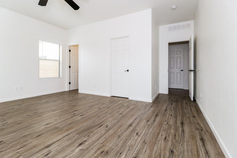 1,815/Mo, 15316 W Cortez St Surprise, AZ 85379 Main Bedroom View
