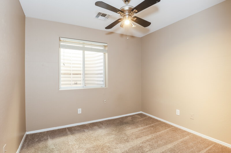 2,270/Mo, 2044 S Heron Ln Gilbert, AZ 85295 Bedroom View