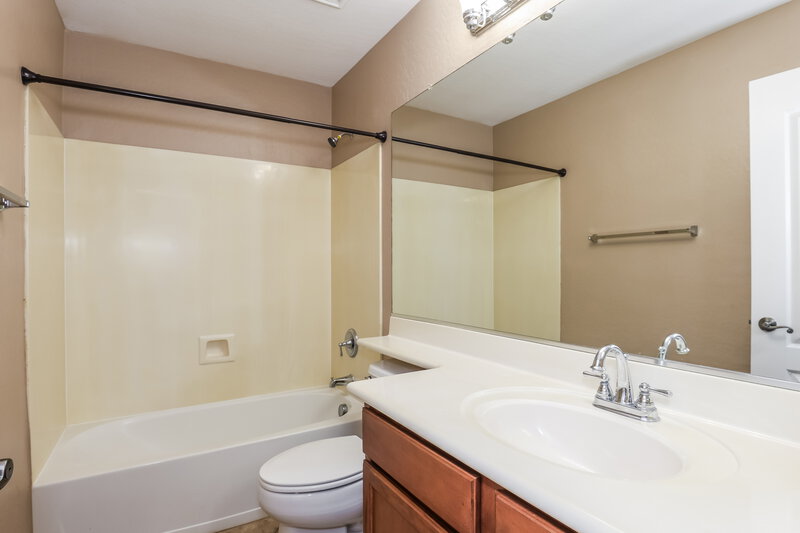 2,270/Mo, 2044 S Heron Ln Gilbert, AZ 85295 Bathroom View