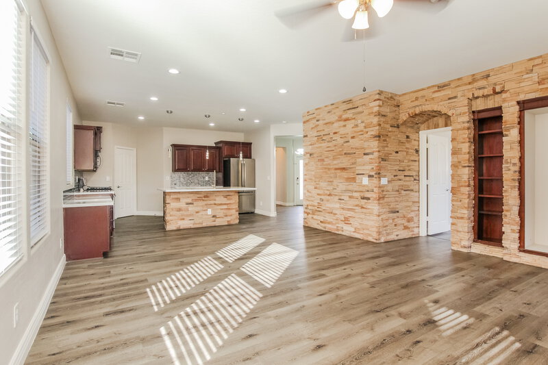 2,220/Mo, 29751 N 121st Dr Peoria, AZ 85383 Dining Room View