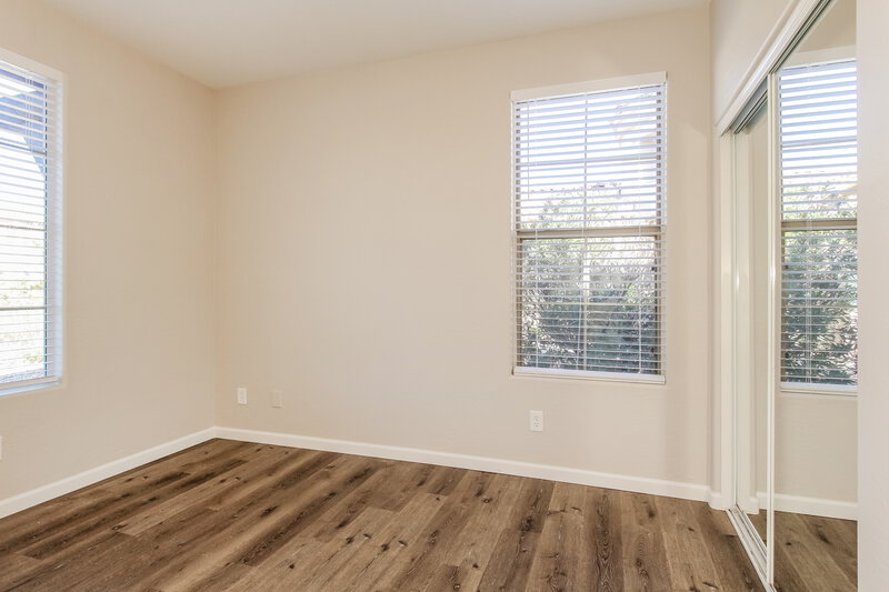 2,220/Mo, 29751 N 121st Dr Peoria, AZ 85383 Bedroom View 2