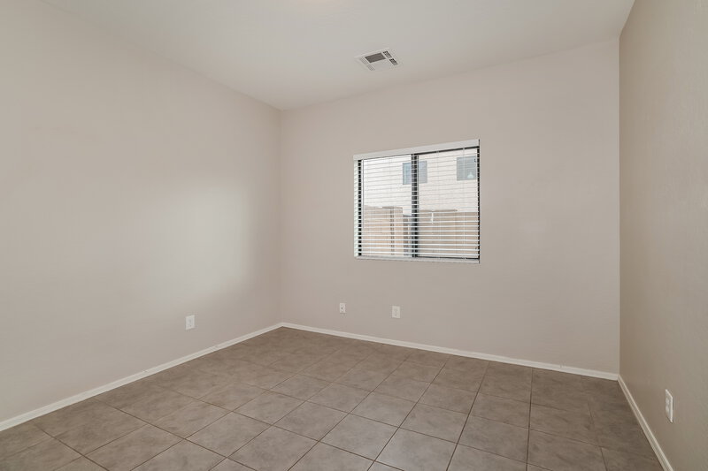 1,795/Mo, 2547 W Lynne Ave Phoenix, AZ 85041 Bedroom View 2