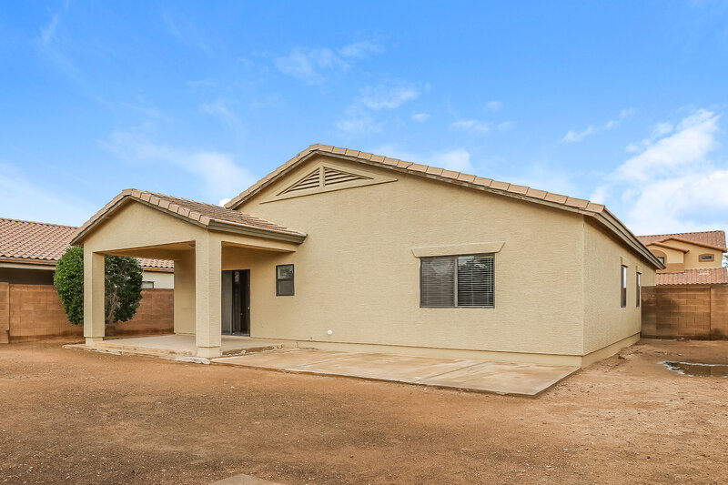 1,795/Mo, 2547 W Lynne Ave Phoenix, AZ 85041 Rear View