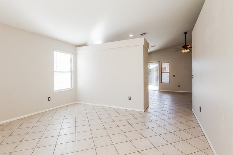 2,045/Mo, 2317 E Flintlock Pl Chandler, AZ 85286 Living Room View
