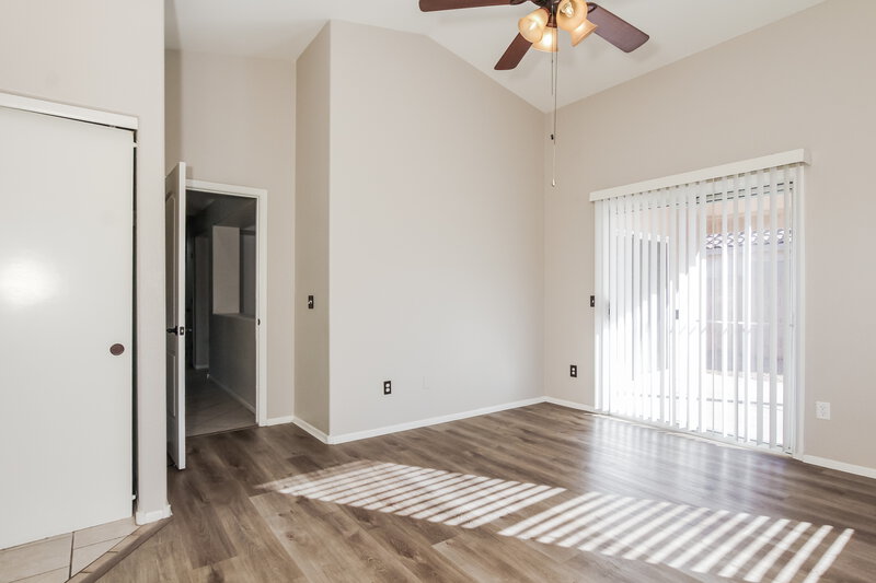 2,045/Mo, 2317 E Flintlock Pl Chandler, AZ 85286 Main Bedroom View 2