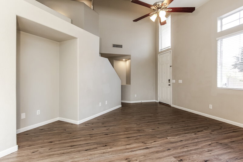 2,240/Mo, 2222 S Harper St Mesa, AZ 85209 Living Room View 2