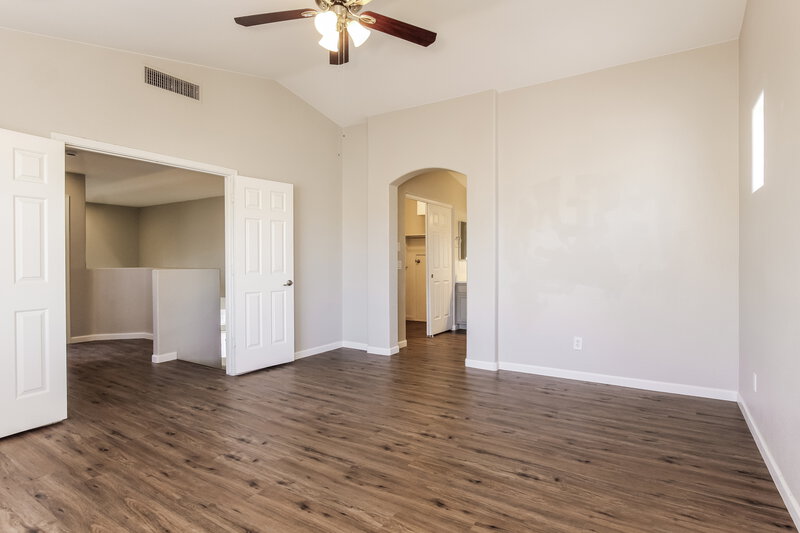 2,240/Mo, 2222 S Harper St Mesa, AZ 85209 Main Bedroom View