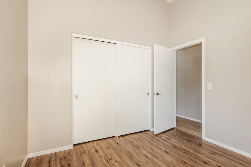 2,040/Mo, 14841 W Redfield Rd Surprise, AZ 85379 Bedroom View 4