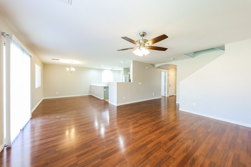 2,455/Mo, 23720 N 118th Ln Sun City, AZ 85373 Living Room View 2