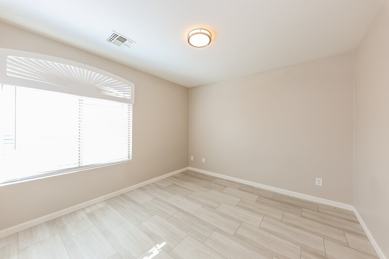 2,455/Mo, 23720 N 118th Ln Sun City, AZ 85373 Bedroom View 2