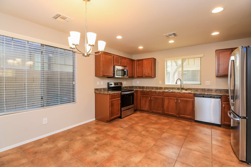 2,390/Mo, 2456 E Vermont Dr Gilbert, AZ 85295 Kitchen View
