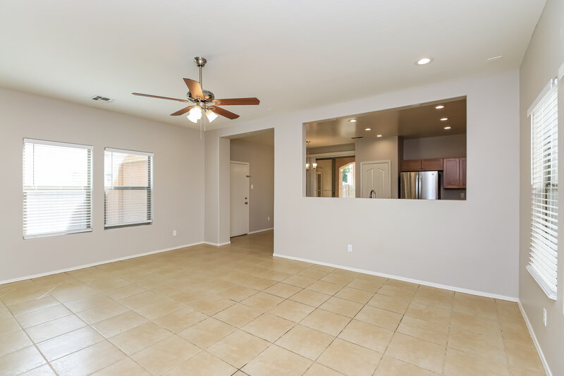 2,195/Mo, 22242 S 211th Way Queen Creek, AZ 85142 Living Room View 2