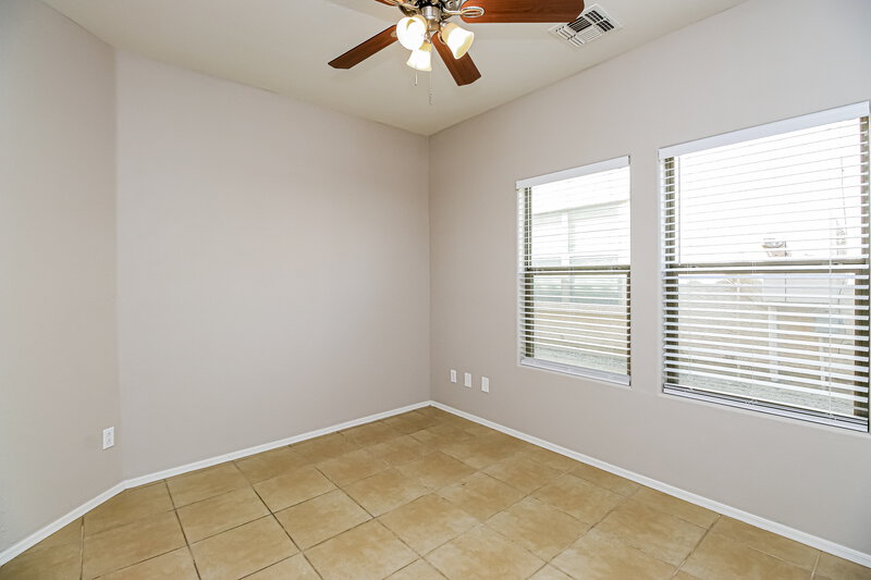 2,195/Mo, 22242 S 211th Way Queen Creek, AZ 85142 Main Bedroom View 3