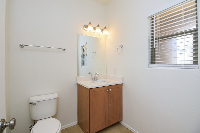2,195/Mo, 22242 S 211th Way Queen Creek, AZ 85142 Bathroom View