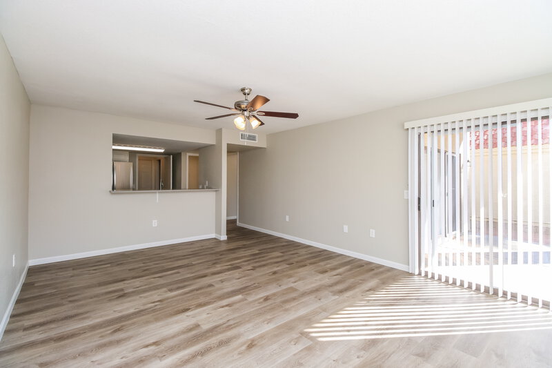 2,515/Mo, 1505 E Commerce Ave Gilbert, AZ 85234 Dining Room View