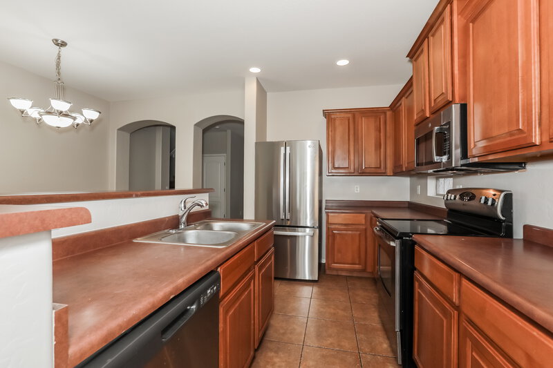 2,445/Mo, 3875 S Dew Drop Ln Gilbert, AZ 85297 Kitchen View