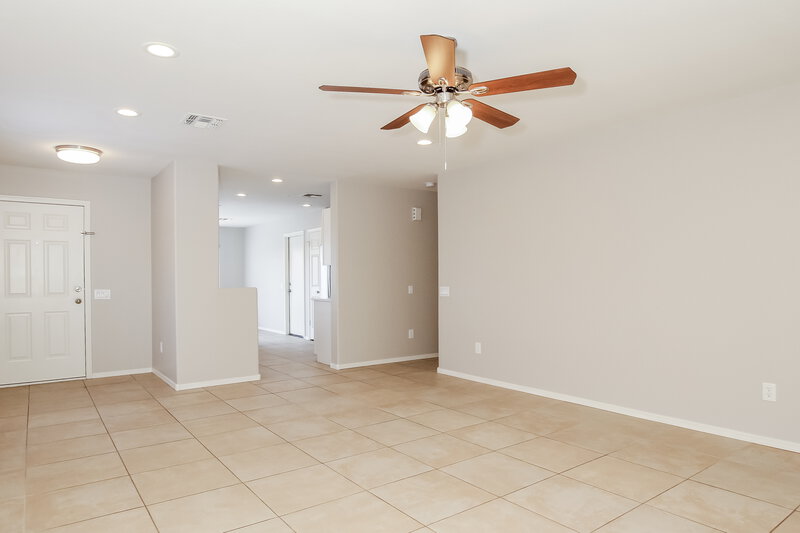 1,925/Mo, 5219 N 104th Dr Glendale, AZ 85307 Misc View 2