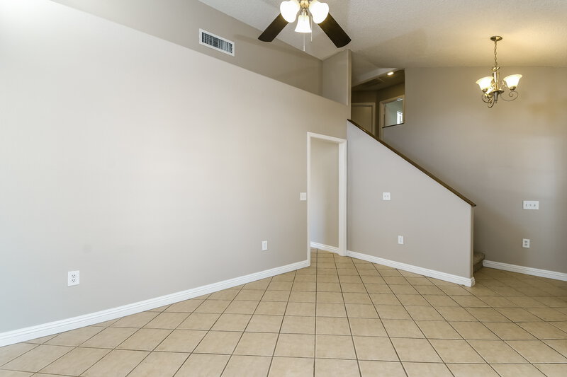 2,020/Mo, 1158 N Florence Dr Chandler, AZ 85226 Living Room View 2