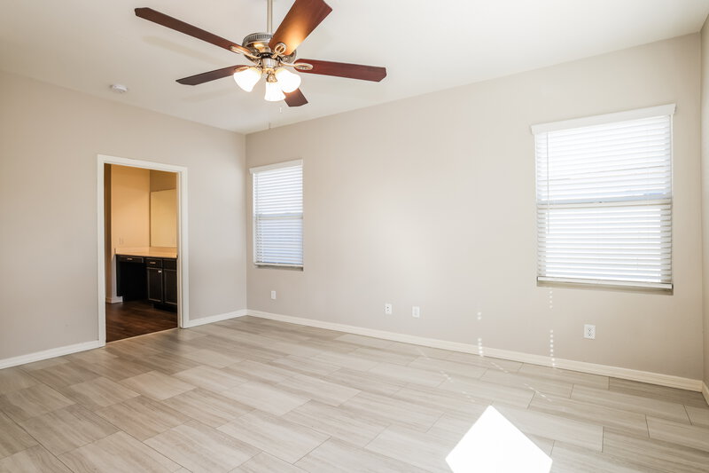 1,670/Mo, 37317 W Bello Ln Maricopa, AZ 85138 Main Bedroom View