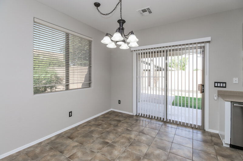 1,990/Mo, 20962 E Via Del Palo Queen Creek, AZ 85142 Breakfast Nook View
