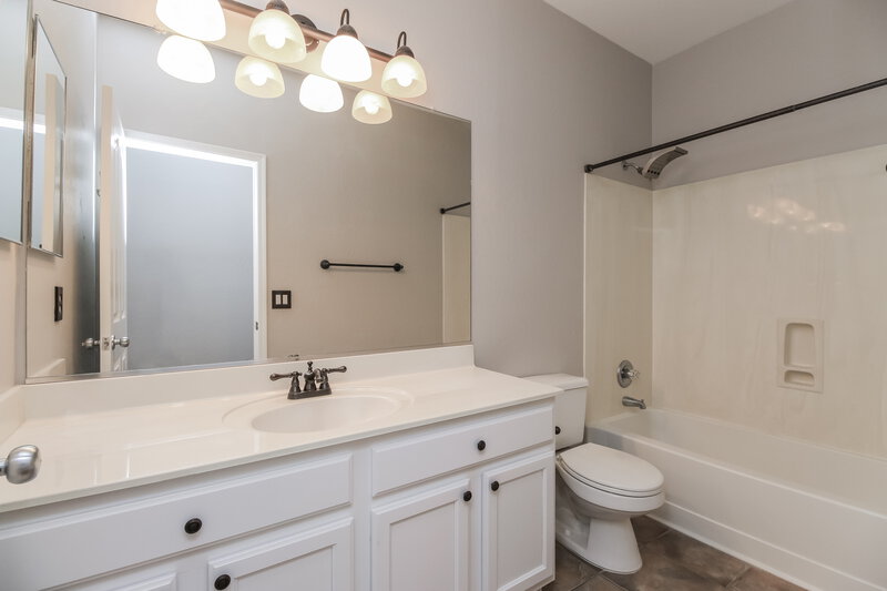 1,990/Mo, 20962 E Via Del Palo Queen Creek, AZ 85142 Bathroom View