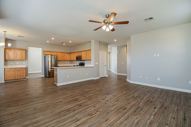 2,845/Mo, 3719 S Colt Dr Gilbert, AZ 85297 Family Room View 2