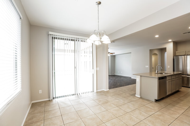 2,545/Mo, 3308 E Tyson St Gilbert, AZ 85295 Dining Room View