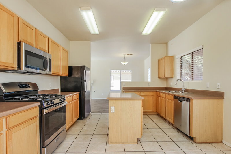 2,075/Mo, 16236 W Lilac St Goodyear, AZ 85338 Misc View 3