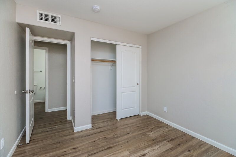 2,845/Mo, 1730 W San Remo St Gilbert, AZ 85233 Bedroom View 2