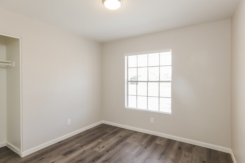 1,820/Mo, 8144 N 32nd Ave Phoenix, AZ 85051 Bedroom View