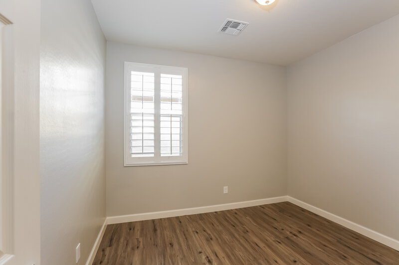 2,145/Mo, 7325 W Magnolia St Phoenix, AZ 85043 Bedroom View 2