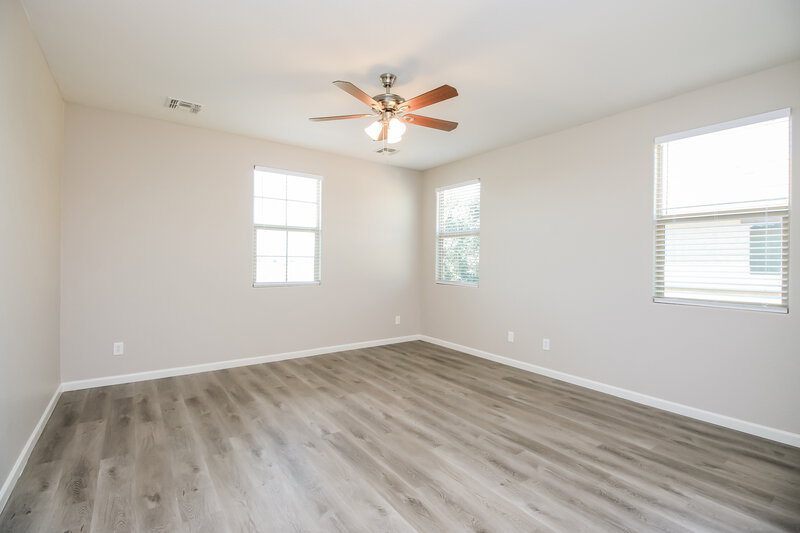 2,450/Mo, 1044 S Nancy Ln Gilbert, AZ 85296 Main Bedroom View