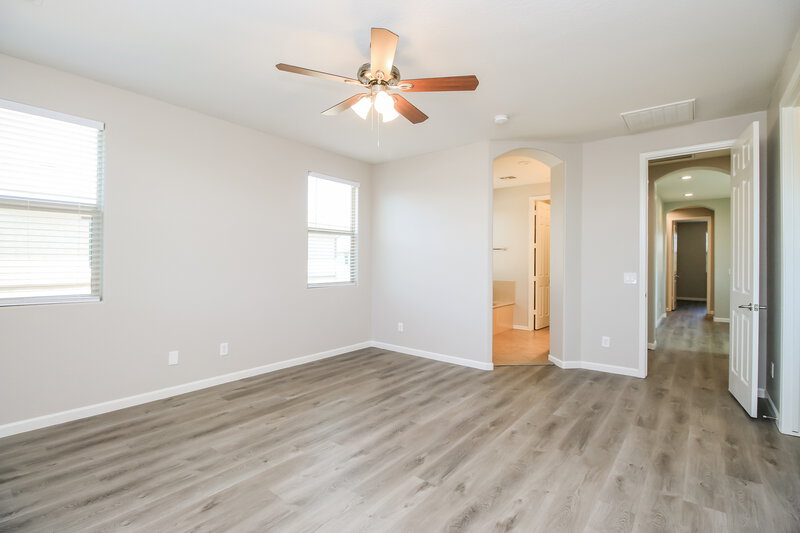 2,450/Mo, 1044 S Nancy Ln Gilbert, AZ 85296 Main Bedroom View 2