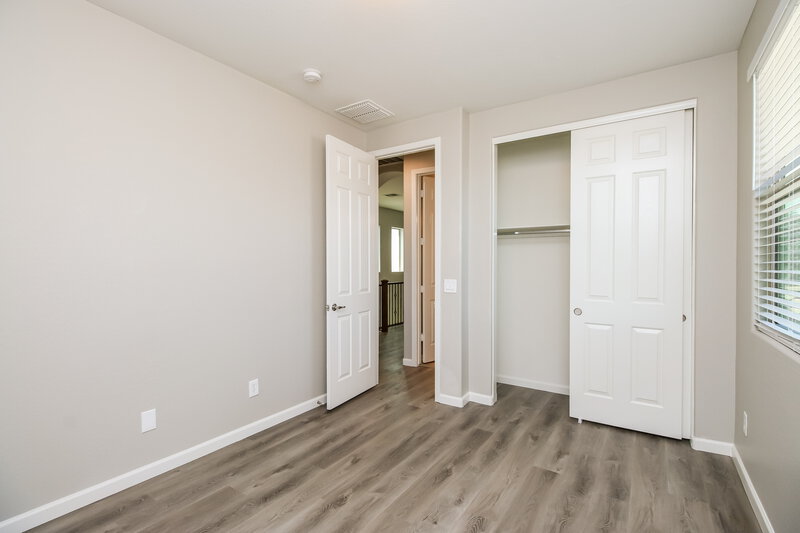 2,450/Mo, 1044 S Nancy Ln Gilbert, AZ 85296 Bedroom View