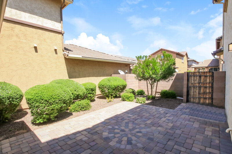 2,450/Mo, 1044 S Nancy Ln Gilbert, AZ 85296 Patio View