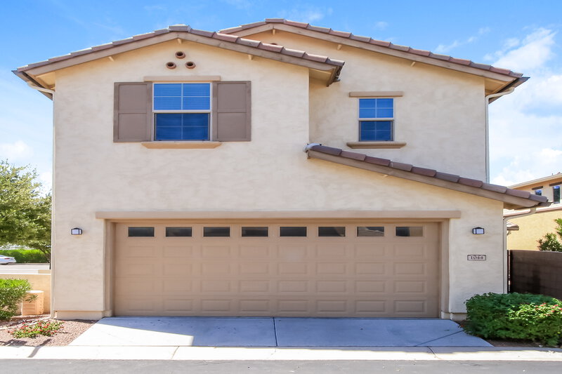 2,450/Mo, 1044 S Nancy Ln Gilbert, AZ 85296 Rear View