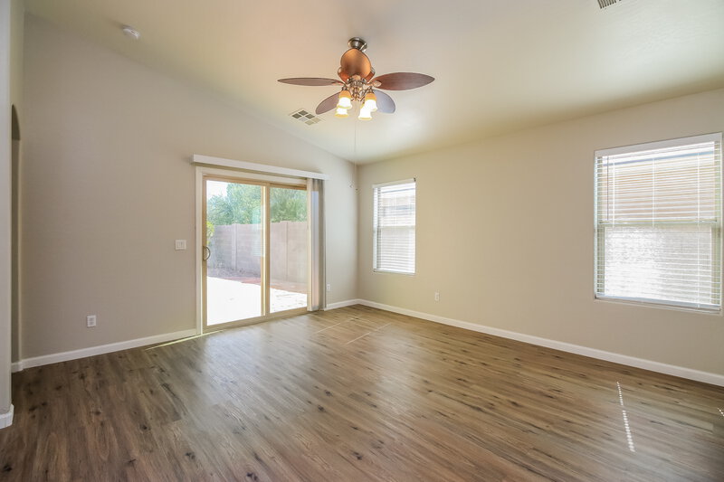1,565/Mo, 18651 N Madison Road Maricopa, AZ 85139 Living Room View