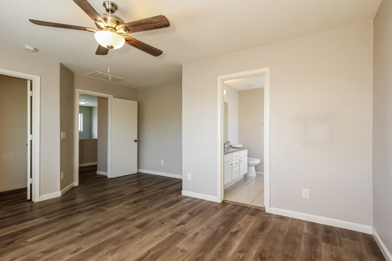 2,295/Mo, 11559 W Buchanan St Avondale, AZ 85323 Main Bedroom View 2