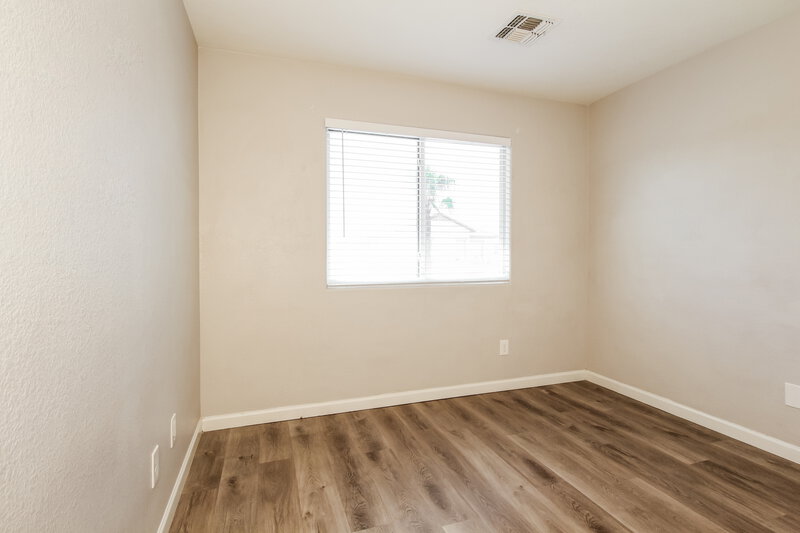 2,295/Mo, 11559 W Buchanan St Avondale, AZ 85323 Bedroom View