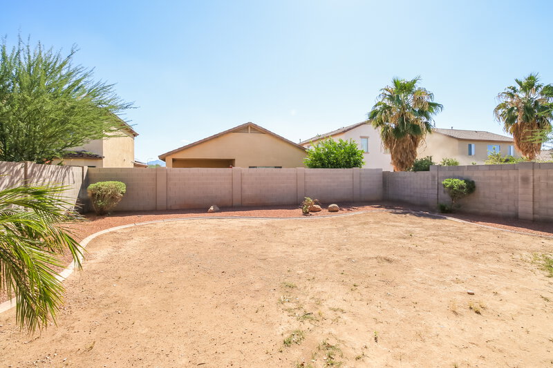 2,235/Mo, 11559 W Buchanan St Avondale, AZ 85323 Backyard View